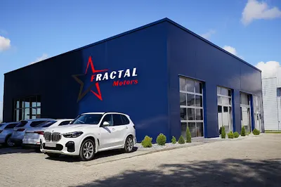 FRACTAL Gorzów Wlkp. | Auto Detailing | Zabezpieczenie / oklejanie pojazdów folią PPF | Powłoki ceramiczne Myjnia samochodowa